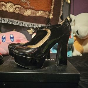 Wild Diva- Mary Jane